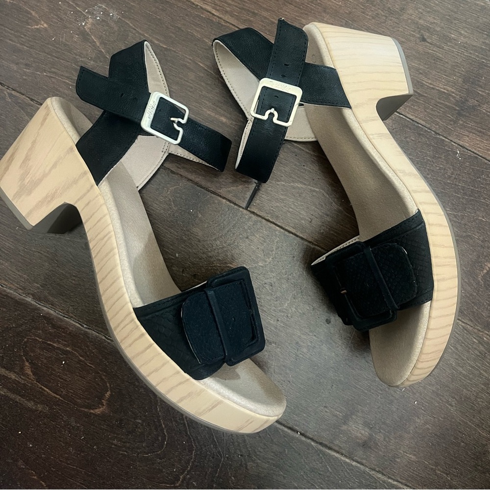 NWOT Dr. Scholls Felicity sandal, sz 9 - Picture 2 of 9